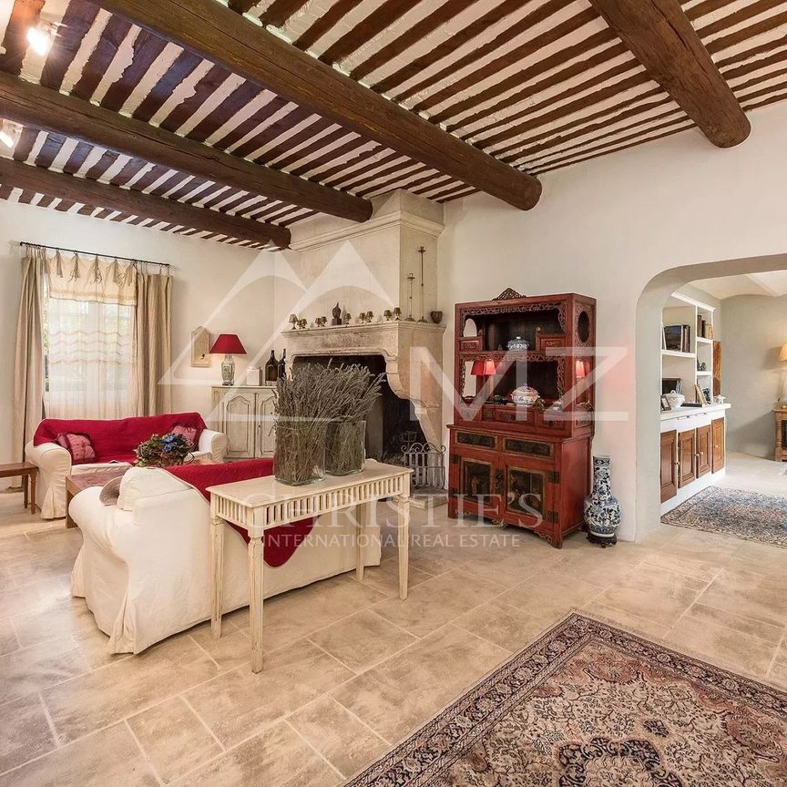 Gordes - Splendide mas authentique - Photo 1