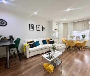 2 bedroom flat to rent - Photo 2