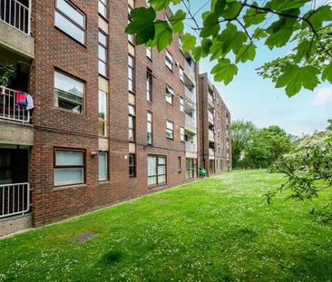 Glenbuck Road, Surbiton, KT6 - Photo 1