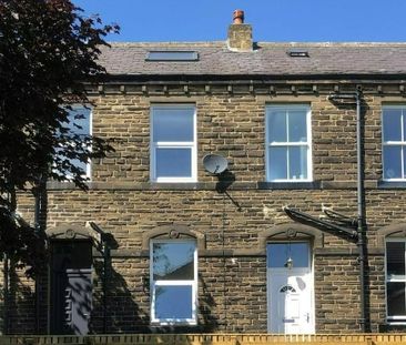 4 bedroom terraced house to rent - Photo 5