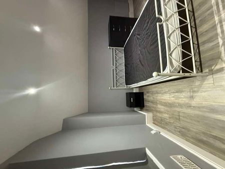 Albert Grove // Bed // Bath, NG7 - Photo 2