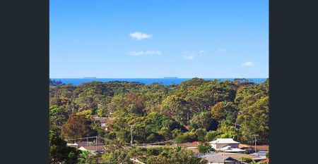 Modern Family Home - Photo 3