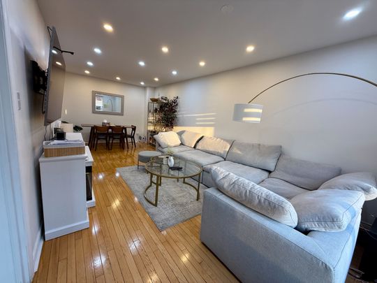 For Lease - 15 Inverhuron Trail, Oakville, Ontario - Photo 1