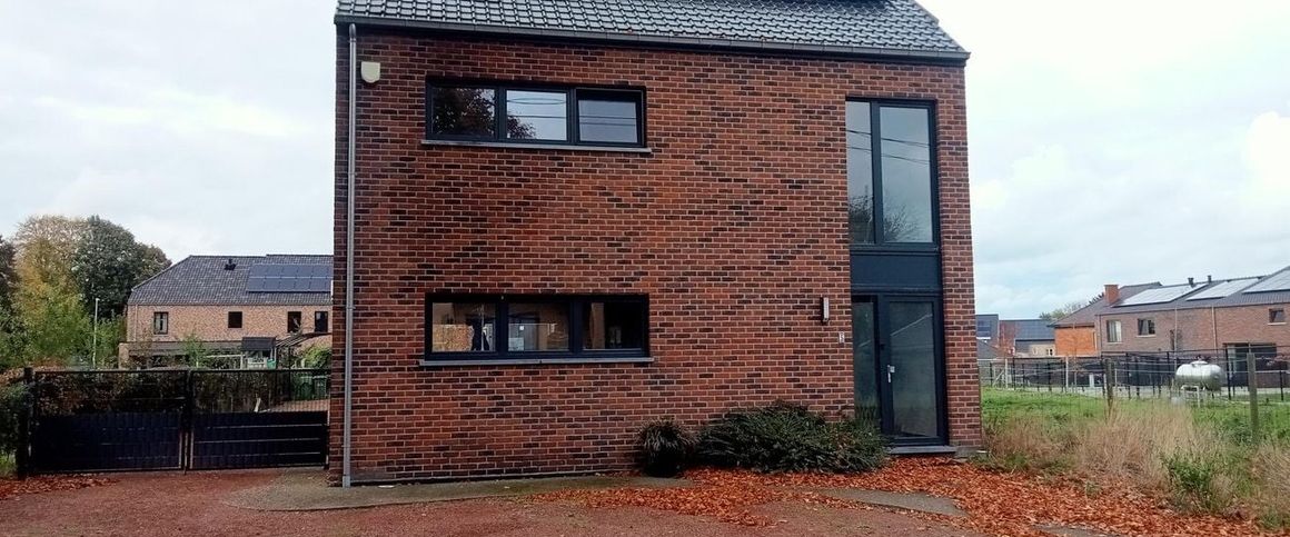 Kangoeroewoning te huur in Vlijtingen voor € 1.500 met 5 slaapkamers - Photo 1