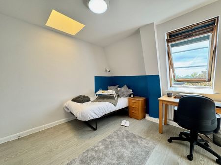 Cricklewood Lane, London, NW2 - Photo 2