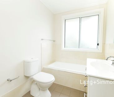 Modern and Well Presented Townhouse in an Ideal Location! - Photo 5