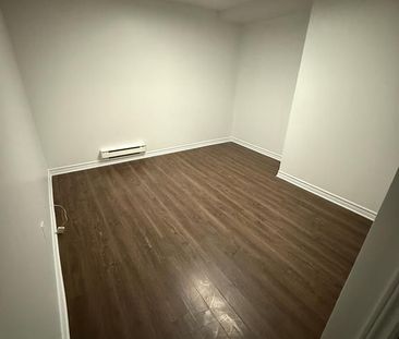 For Lease - 13 Banner Road Unit# L, South of Baseline to Knoxdale, ... - Photo 4