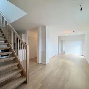 Penthouse mit riesiger Dachterrasse nahe Kagran und Alte Donau - Erstbezug - Photo 3