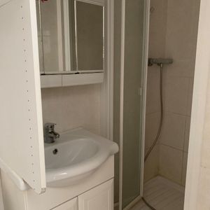 Location Appartement 1 pièce 16m² - Photo 2