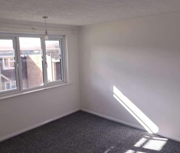 Old Bridge Walk, Rowley Regis, B65 - Photo 5