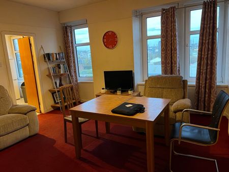 2 Bed Flat, E, AB11 - Photo 2