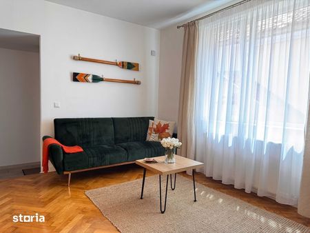Apartament renovat in centrul vechi (Strada Cerbului) - Photo 3