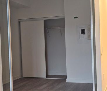 For Lease - 110 Broadway Avenue Unit# 217, Toronto, Ontario - Photo 1