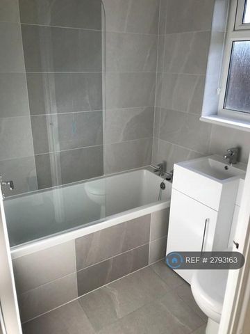 1 bedroom end of terrace house to rent - Photo 3