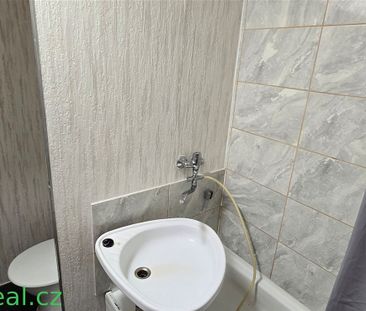 Pronájem bytu 1+kk a garsoniéry 32 m², Součkova 741, Brno - Photo 3