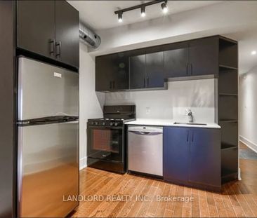 Townhouse For Lease | C7377766 - Photo 2