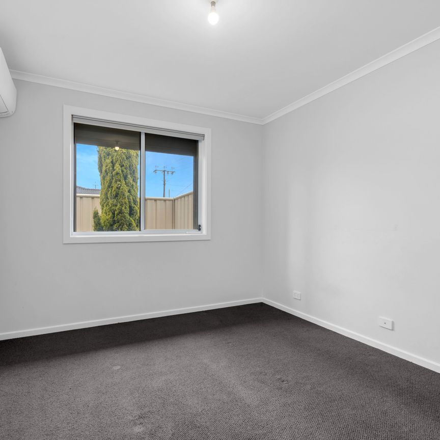 Family home - Photo 1