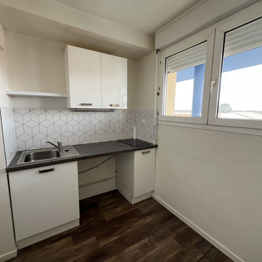 Location Appartement 2 pièces 40m² SOUSTONS 40140 - Photo 1