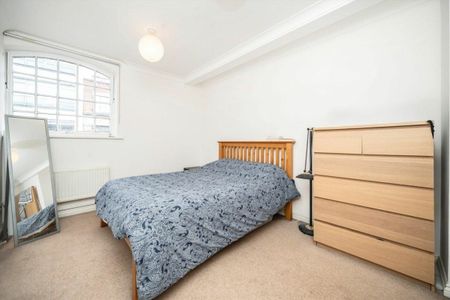 St. John Street, London, EC1V - Photo 3