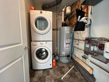 2 Bedroom Basement Suite in Desirable Springbrook!! In-Floor Heating - Photo 5