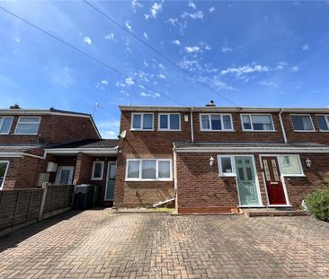 3 bedroom semi-detached house to rent - Photo 3