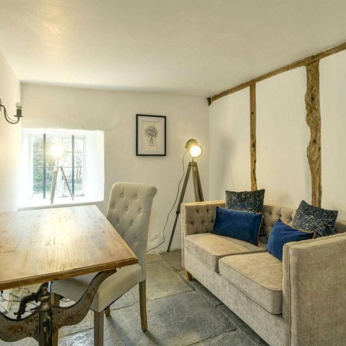 5 bedroom detached house to rent - Photo 1