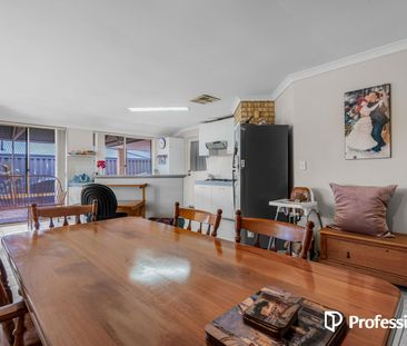 Spacious 4-Bedroom Family Home in Caversham! - Photo 6