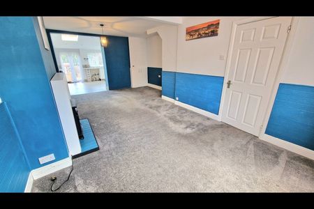 2 Bed Terraced House, Stevenson Road, CV6 - Photo 3