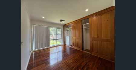 Solid 3-bedroom house in Prime location of Mount Pritchard - Photo 4