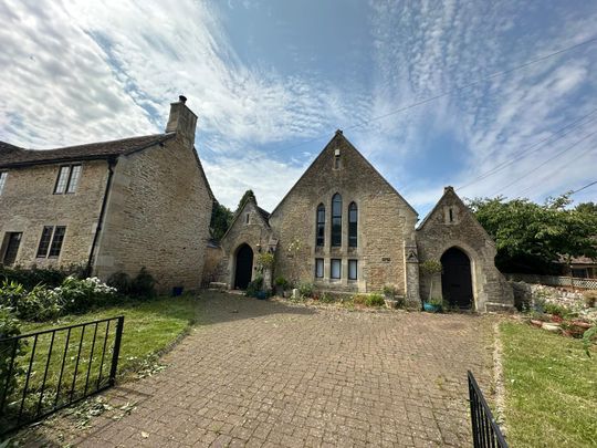 The Street, Chippenham, Grittleton - Photo 1
