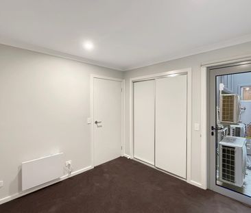 🏡 Brand New 3-Bedroom Townhouse in Wollert - Photo 3