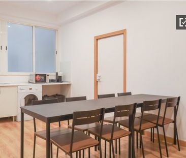 madrid, Community of Madrid 28008 - Photo 5