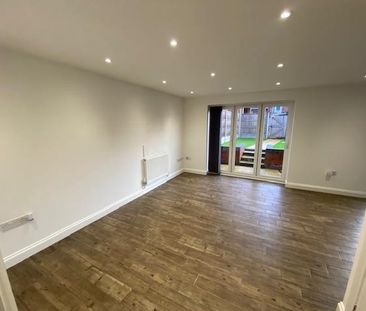 3 bedroom detached house to rent - Photo 1