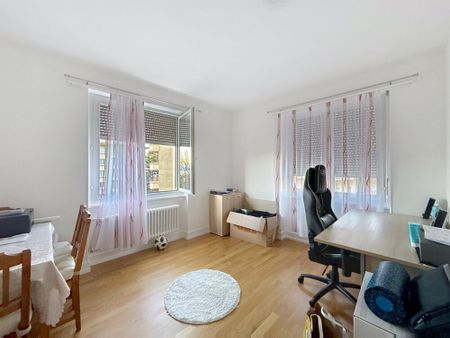 Appartement de 3 pièces au 6ème étage - Photo 2