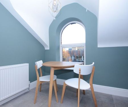 Apt 4, 7 Malone Road, Belfast BT9 6RT - Photo 4