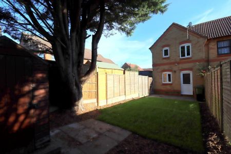 End of Terrace - Photo 2