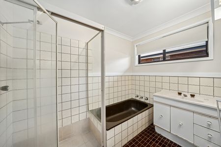 7 Lady Nelson Drive, Port Macquarie NSW 2444 - House For Rent | Domain - Photo 5