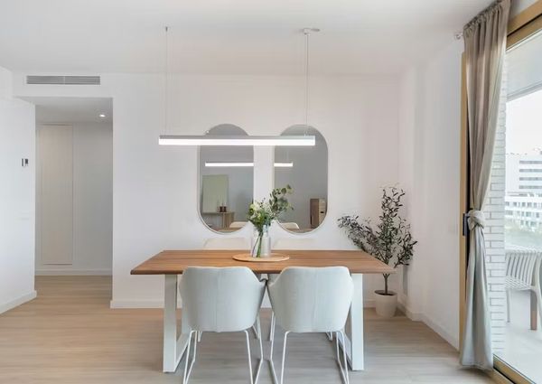 Carrer de Pi i Margall, Badalona, Catalonia 08912