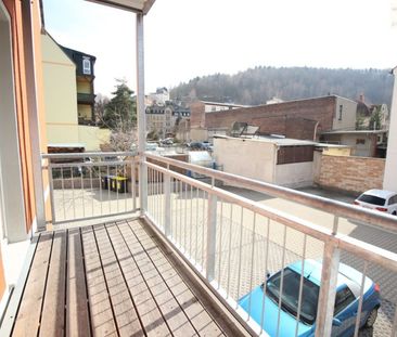 Traumwohnung mit Balkon im Zentrum von Aue! - Photo 1