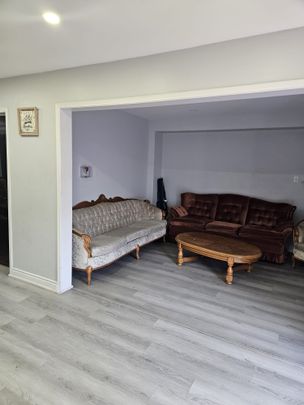 For Lease - 19 Arthurs Crescent, Brampton, Ontario - Photo 1