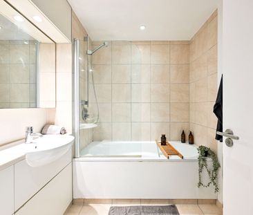 1 Bed Flat, London, EC1A - Photo 1