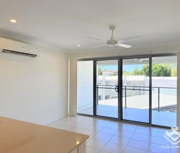 2-BEDS TOWNHOUSE IN SPRINGFIELD LAKES PRIME LOCATION! - Photo 5