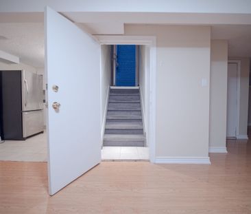 For Lease - 56 Corby Crescent Unit# Lower, Brampton, Ontario - Photo 6