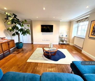 1 bedroom penthouse to rent - Photo 4