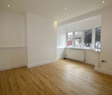 2 Bedroom Maisonette - Garden To Let - Photo 1