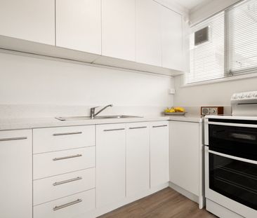 Cute and Convenient - Photo 2