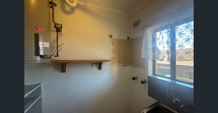 View Saturday at 12.35pm - 12.45pm - Photo 3