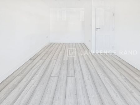5 bedroom semi-detached house to rent - Photo 3