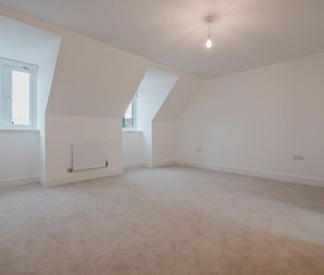 4 bedroom detached house to rent - Photo 6