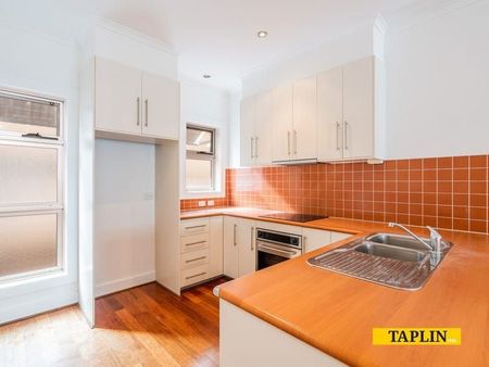 3/112 Gilbert Street, Adelaide - Photo 4